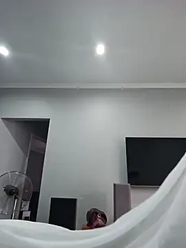 DirtySnowball69 online show from December 2025 03:39:01 PM