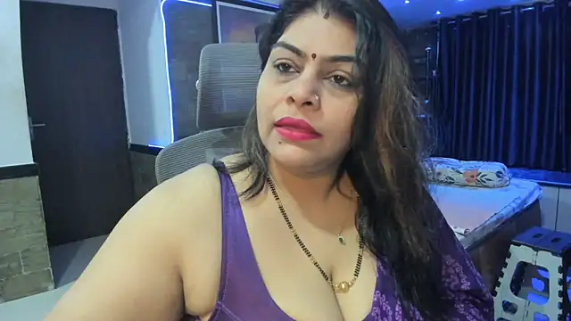 Snapshot of tarivishu23 chatting on January 2025 01:45:02 AM tarivishu23 online show from January 2025 01:45:02 AM