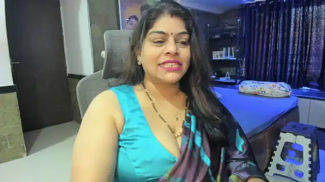 Snapshot of tarivishu23 chatting on March 2025 01:42:02 AM tarivishu23 online show from March 2025 01:42:02 AM