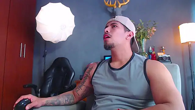 geirge teacherxx online show from October 2025 03:35:02 PM