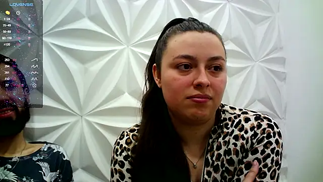 jerryandjessica online show from October 2025 10:32:02 PM