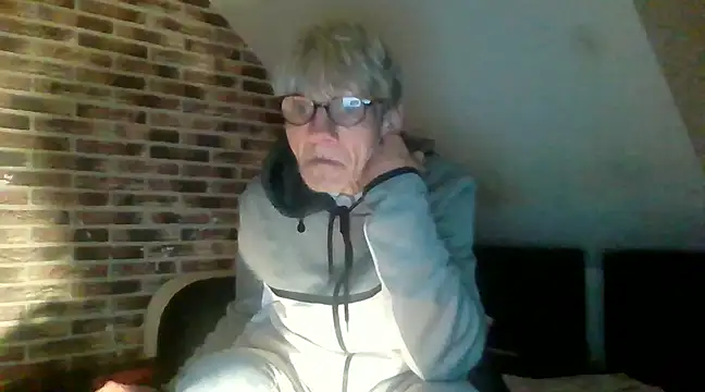 InMeinenMund online show from December 2024 08:51:01 PM