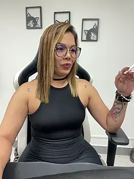 Snapshot of KellyBrooklyn_ chatting on March 2025 12:47:02 PM KellyBrooklyn online show from March 2025 12:47:02 PM