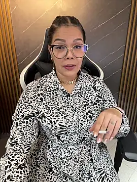 Snapshot of KellyBrooklyn_ chatting on February 2026 03:57:01 PM KellyBrooklyn online show from February 2026 03:57:01 PM