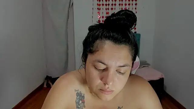 Anal Milky Momma online show from March 2025 08:50:02 PM