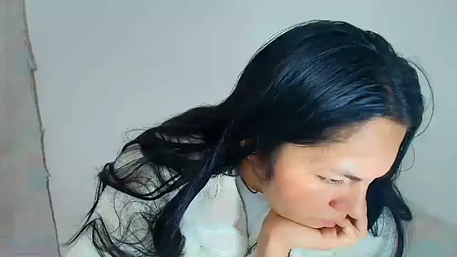 Anal Milky Momma online show from October 2025 03:10:01 PM