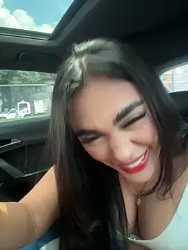 emma andrew1 online show from December 2025 05:42:01 PM