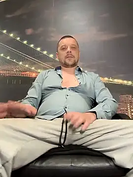 DanielOhCool online show from February 2025 06:20:02 PM