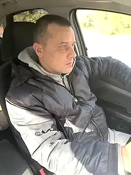 DanielOhCool online show from October 2025 11:21:02 AM