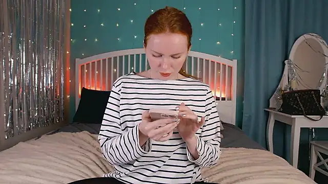 Snapshot of GingerArin chatting on January 2026 01:47:02 PM GingerArin online show from January 2026 01:47:02 PM