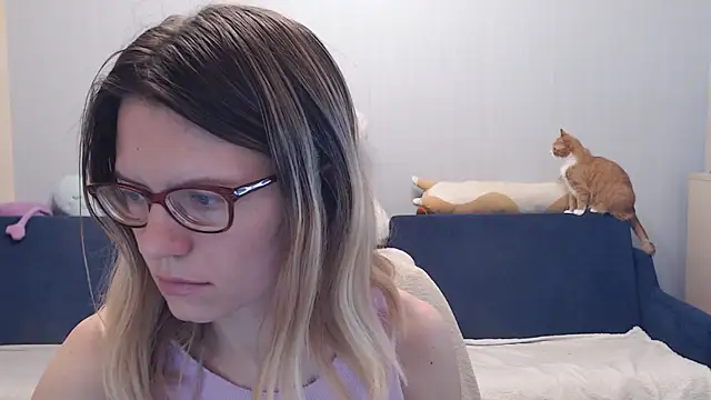 night is dark online show from October 2025 02:40:02 PM