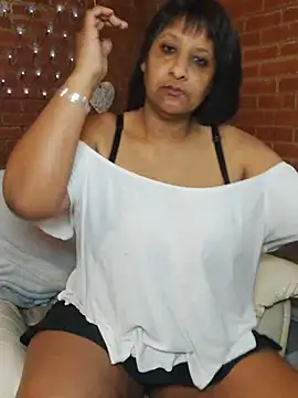 Lilybanx online show from April 2026 03:57:02 PM