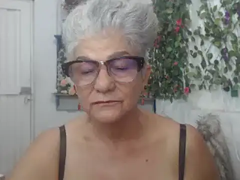 FunnyGrandma online show from January 2025 06:49:01 AM