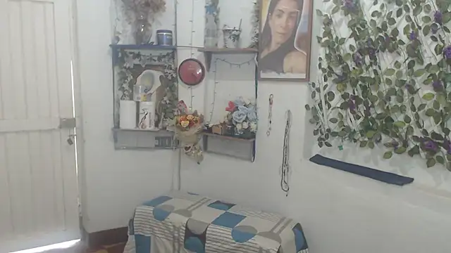 FunnyGrandma online show from March 2026 06:14:01 PM