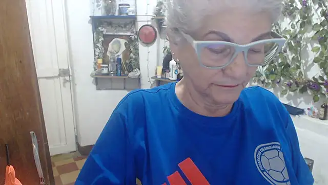 FunnyGrandma online show from July 2026 01:12:01 AM