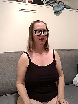 SweetandNaughty1 online show from March 2026 03:34:02 AM