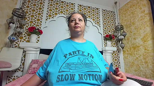 AleshaArabian online show from September 2025 02:34:01 AM