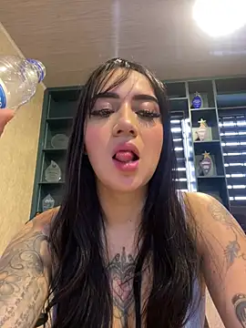 EmmyEvans1 online show from January 2026 07:11:01 PM