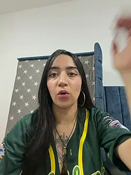 EmmyEvans1 online show from March 2026 07:42:01 PM