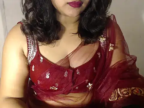 Snapshot of Open_Heart_Lennon chatting on December 2025 08:53:02 AM Open Heart Lennon online show from December 2025 08:53:02 AM