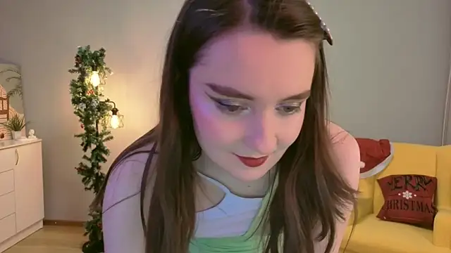 CloudGrace online show from December 2025 06:23:01 PM