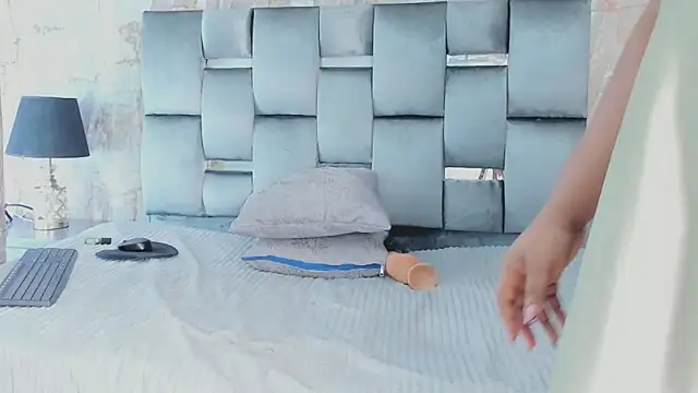 AranzaLatinBlacks online show from March 2025 09:16:01 PM