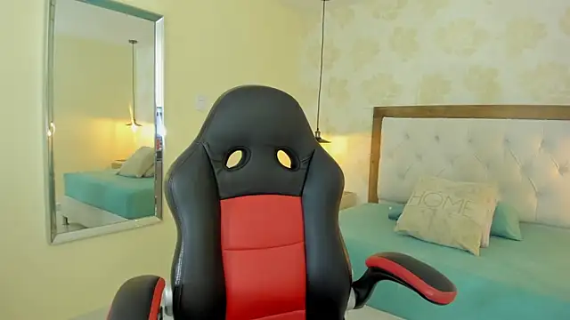 clarisKlein online show from March 2026 04:05:02 AM