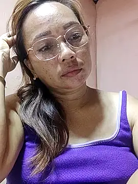 asianwet4u online show from November 2025 04:05:01 AM