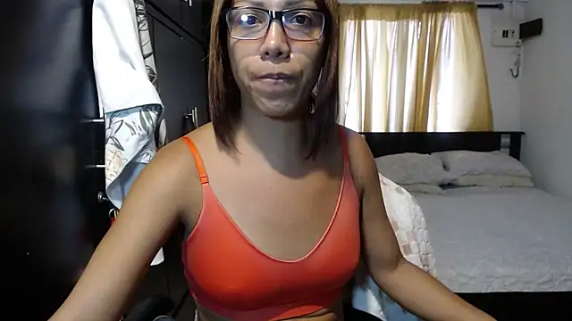 sensual nataliee online show from February 2025 07:25:02 PM