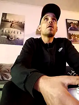 Codymc89 online show from October 2025 06:34:02 AM