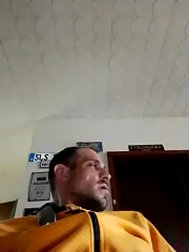 Codymc89 online show from May 2026 02:13:02 PM