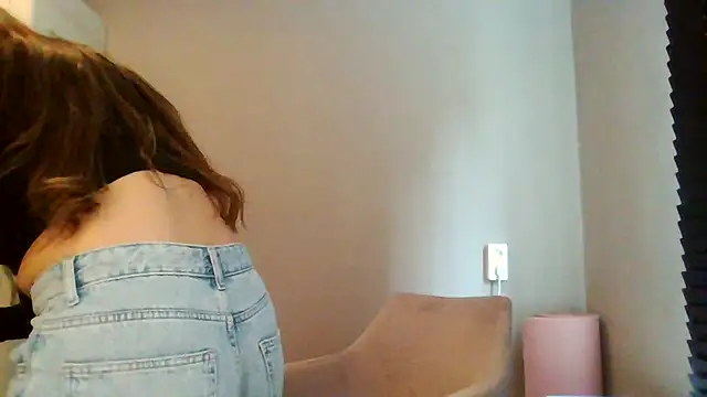 avajade online show from September 2025 10:07:02 AM