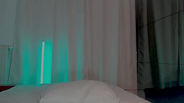 sweet diazzz online show from February 2025 09:32:01 PM