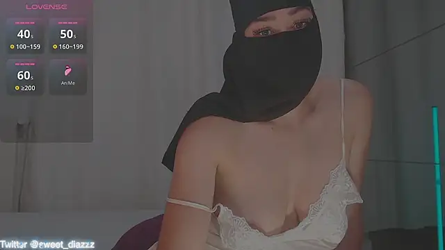 sweet diazzz online show from September 2025 07:36:01 PM