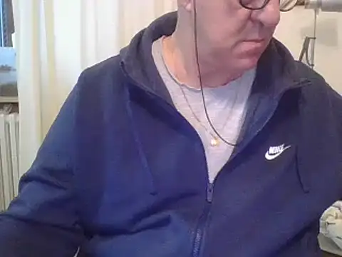 Snapshot of ANONIMO7735 chatting on March 2025 05:54:01 AM ANONIMO7735 online show from March 2025 05:54:01 AM