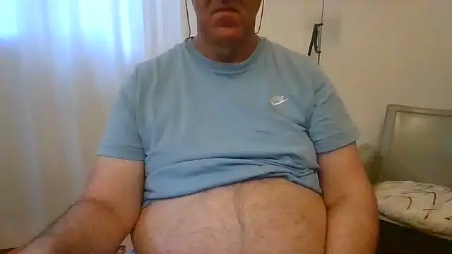 Snapshot of ANONIMO7735 chatting on June 2026 04:26:01 AM ANONIMO7735 online show from June 2026 04:26:01 AM