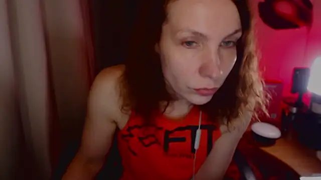 JohansonKatie online show from March 2025 03:20:01 AM