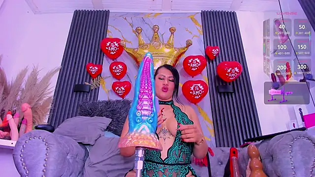 Snapshot of dailly_hot chatting on February 2026 04:02:01 PM dailly hot online show from February 2026 04:02:01 PM