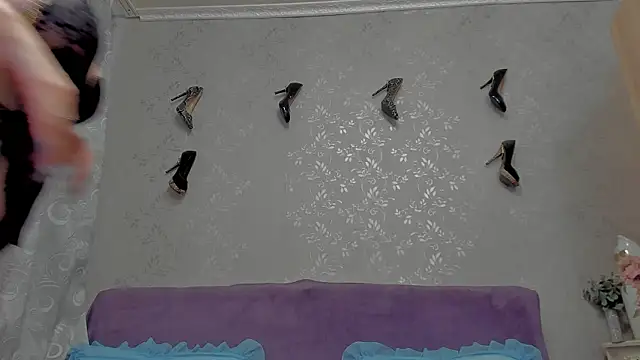 Snapshot of emilianna666 chatting on January 2025 01:09:01 PM emilianna666 online show from January 2025 01:09:01 PM