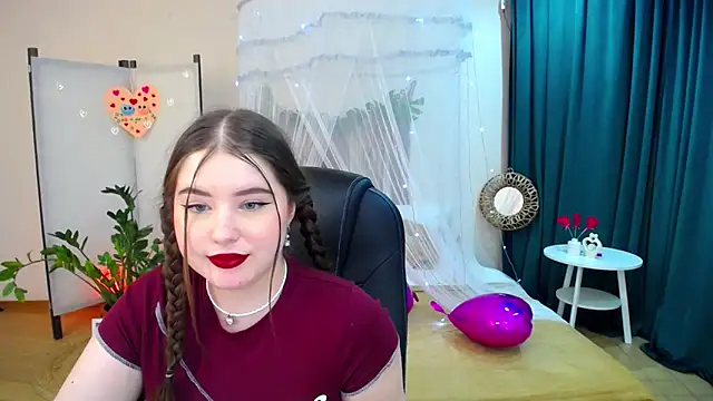 Snapshot of NicoleFoxery chatting on February 2025 12:41:02 AM NicoleFoxery online show from February 2025 12:41:02 AM