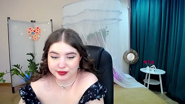 Snapshot of NicoleFoxery chatting on February 2025 09:34:02 AM NicoleFoxery online show from February 2025 09:34:02 AM