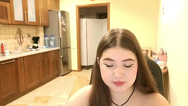 Snapshot of NicoleFoxery chatting on October 2025 03:18:01 AM NicoleFoxery online show from October 2025 03:18:01 AM