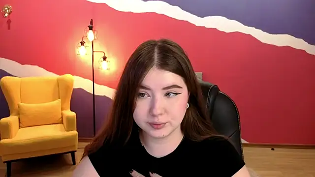 Snapshot of NicoleFoxery chatting on November 2025 06:17:01 PM NicoleFoxery online show from November 2025 06:17:01 PM