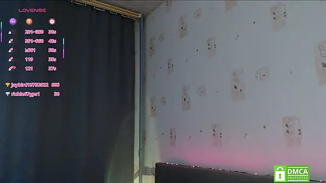 Snapshot of an_ross chatting on March 2025 10:10:02 PM an ross online show from March 2025 10:10:02 PM