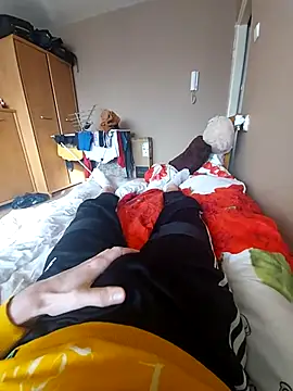 MlodyDres online show from January 2025 10:51:02 AM