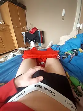 MlodyDres online show from February 2025 11:33:01 AM