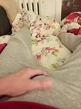 MlodyDres online show from February 2026 07:18:01 PM