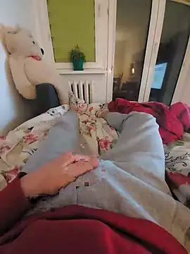 MlodyDres online show from February 2026 07:29:01 PM