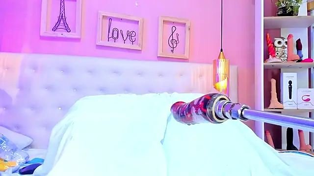 leylla  online show from January 2025 11:38:01 PM