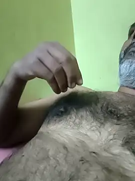 Snapshot of tz143143 chatting on January 2026 07:17:02 PM tz143143 online show from January 2026 07:17:02 PM